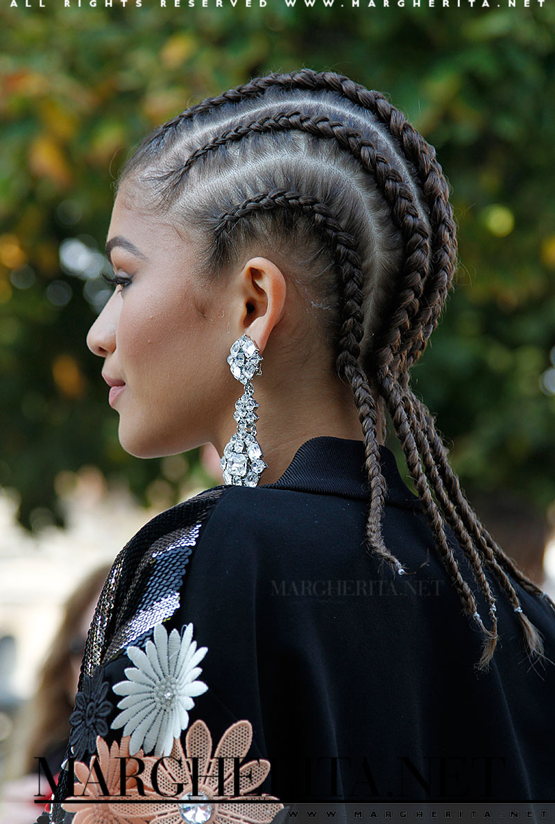 Zendaya con cornrow durante la Fashion Week a Parigi Estate 2016