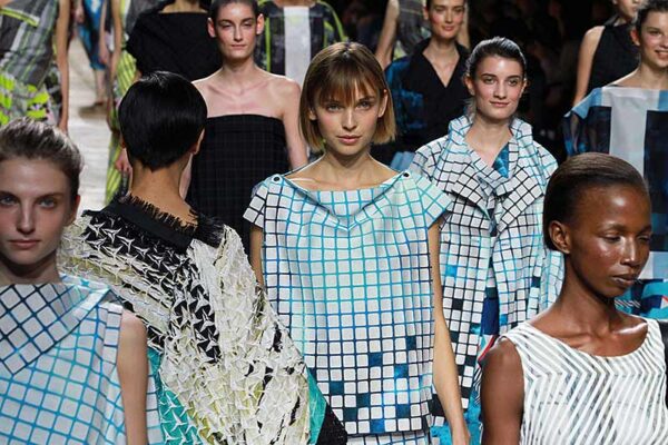 Issey Miyake primavera estate 2018