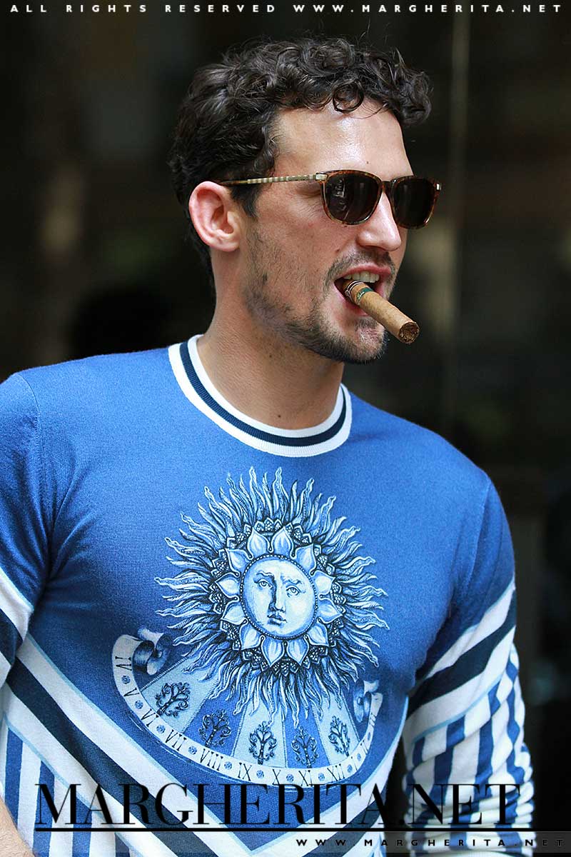 4 Look street style che ispirano. Modello: Sam Webb, ph. Mauro Pilotto