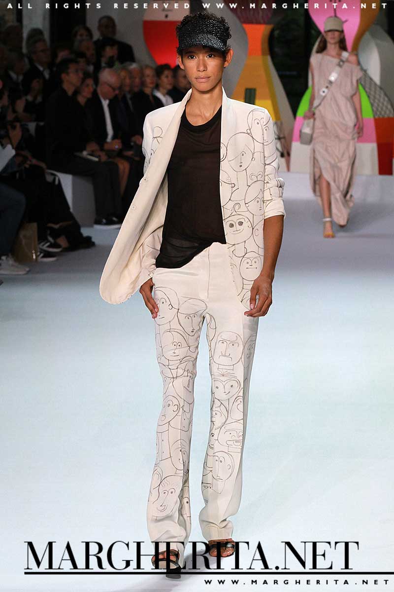 Tendenze moda 2018. Il tailleur pantalone