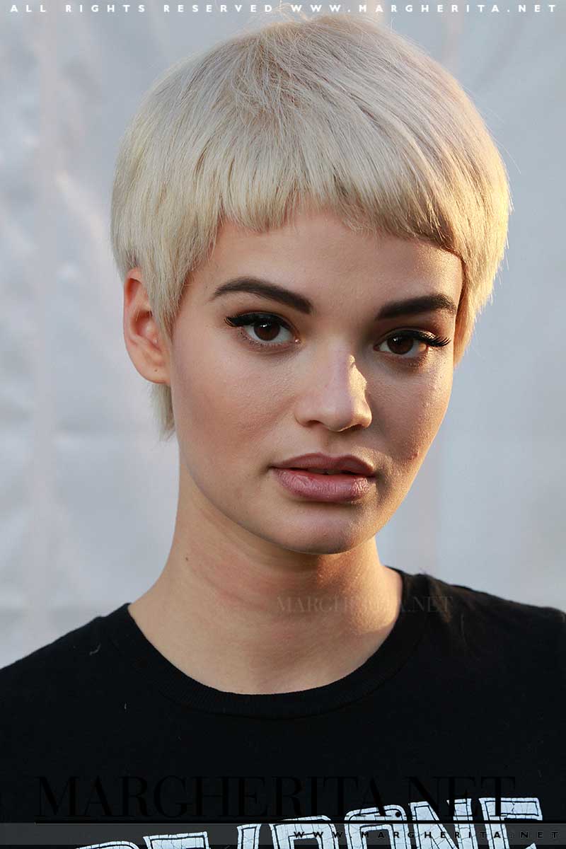 Tendenze capelli 2018. Tagli di capelli con la frangia