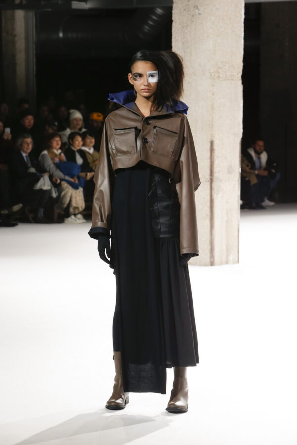 Moda inverno 2018. Yohji Yamamoto autunno inverno 2018 2019