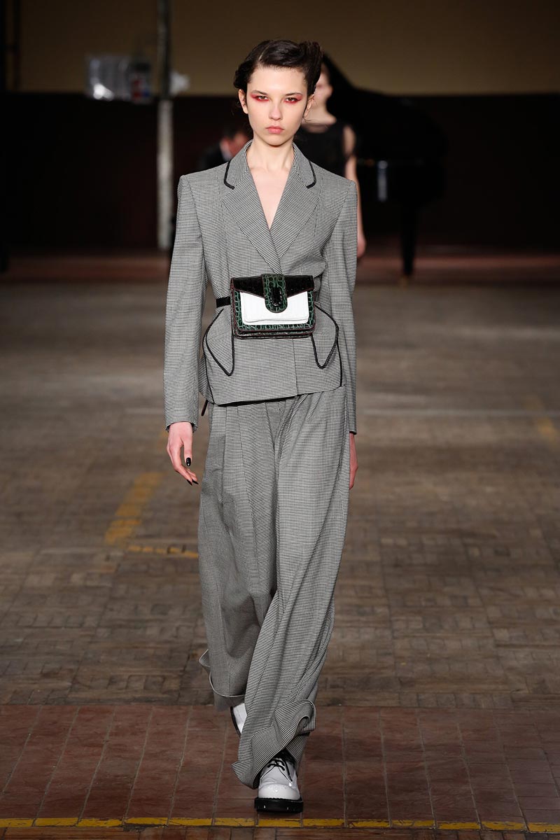 Tendenze borse autunno inverno 2018 2019. Il marsupio