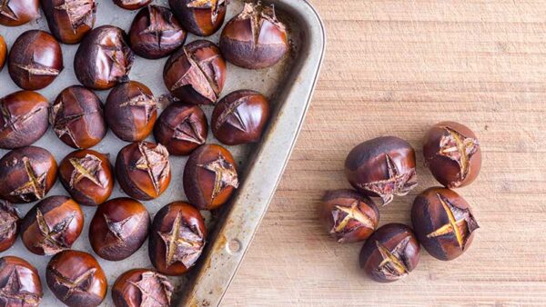 La ricetta delle castagne al forno. Come fare le castagne al forno