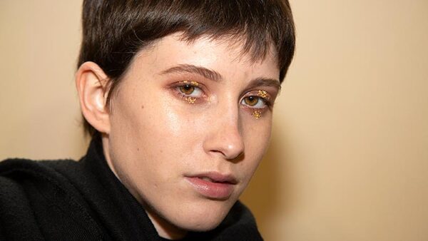 Tendenze capelli autunno inverno 2019 2020. Tagli corti con frangia