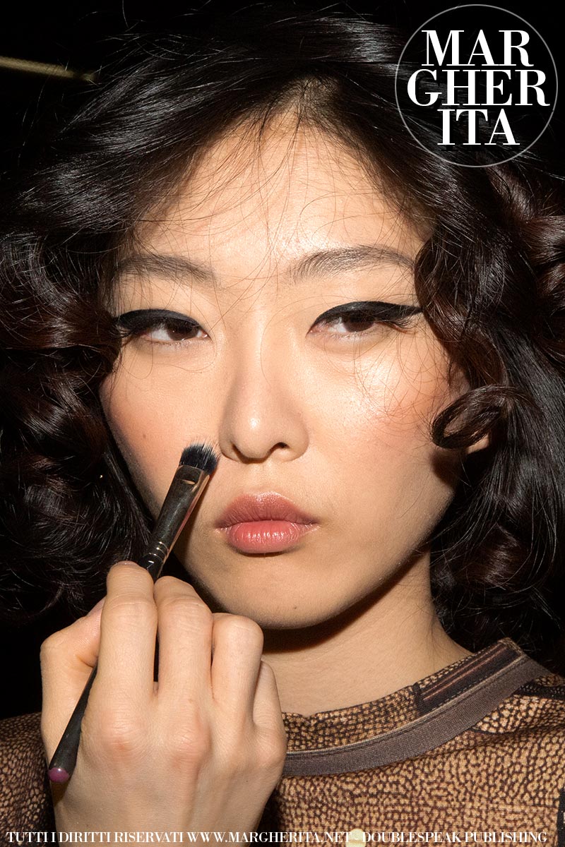 Tendenze trucco autunno inverno 2019 2020. Eyeliner