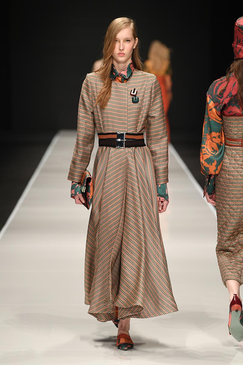Tendenza moda donna inverno 2020: bourgeois
