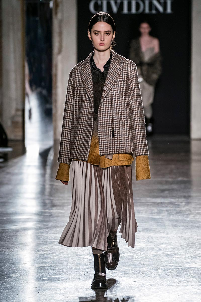Tendenza moda donna inverno 2020: bourgeois