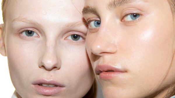 Nuove tendenze trucco 2020: pelle splendente e radiosa senza ... highlighting & sculpting!