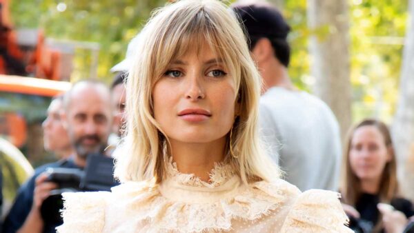 Tagli di capelli per la primavera 2020. Ecco un taglio di capelli amatissimo dalle fashionista’s (e dai parrucchieri) Foto Charlotte Mesman