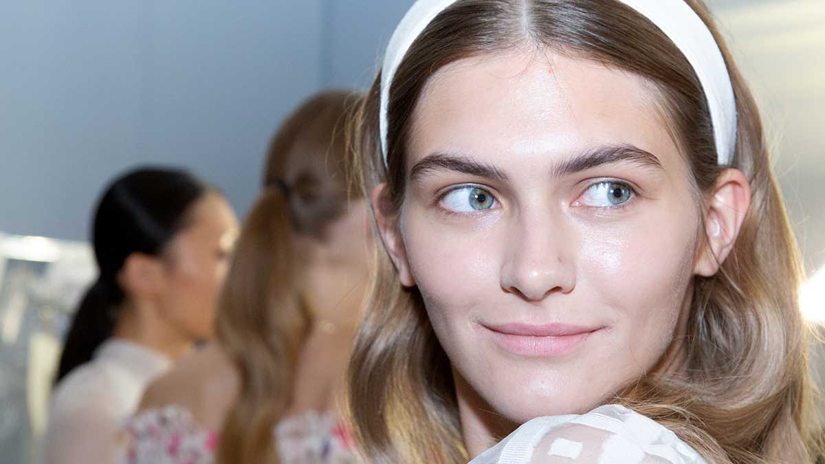 Novità tendenze trucco per l’estate 2020. Truccare la pelle
