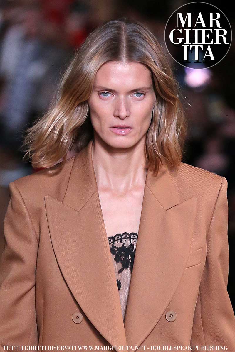 Consigli e idee trucco per le non più giovanissime - Sfilata Stella McCartney - Foto Mauro Pilotto