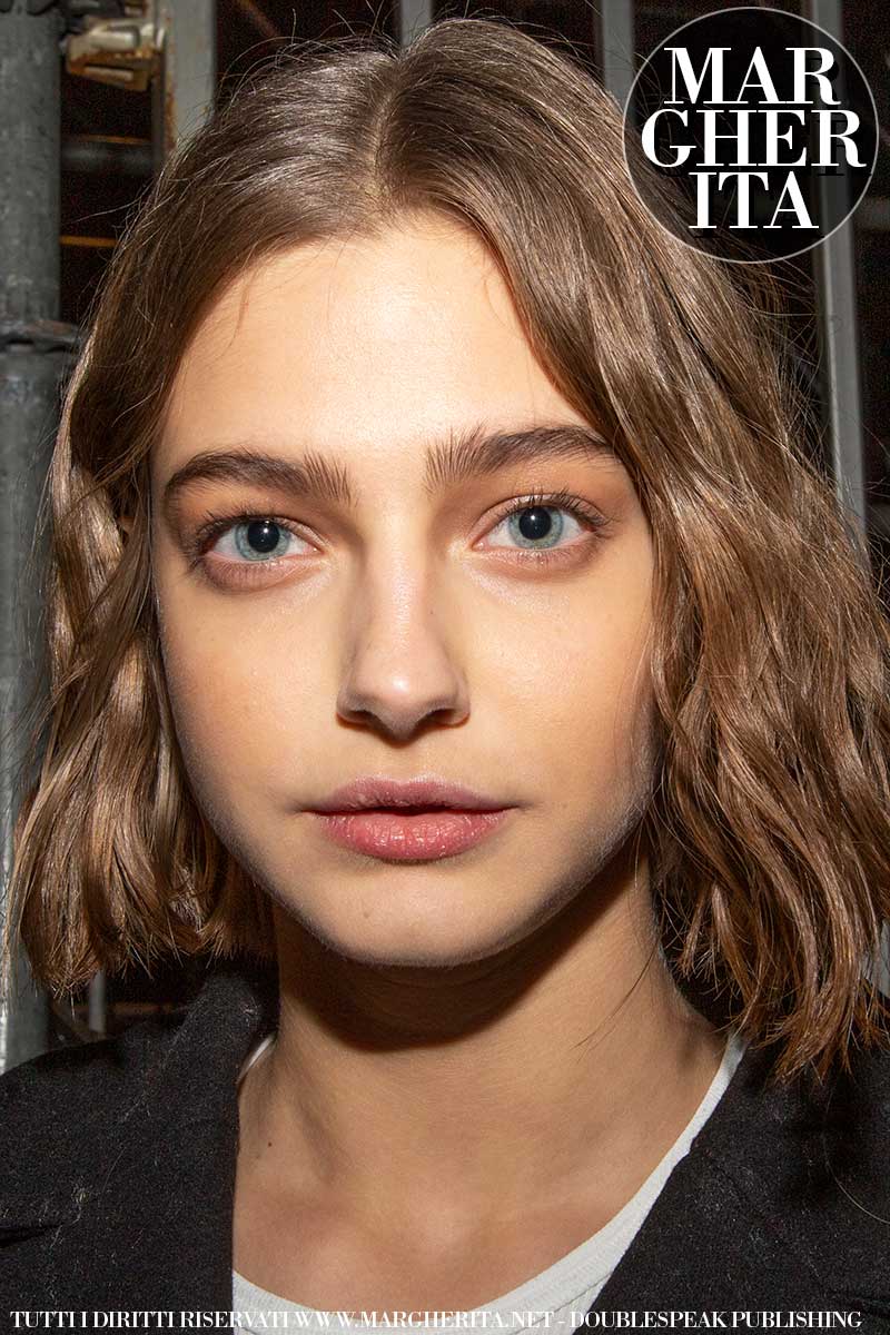 770 Idee Su Capelli Mossi Nel 2021 Capelli Acconciature Tagli Di 770 Idee Su Capelli Mossi Nel 2021 Capelli Acconciature Tagli Di