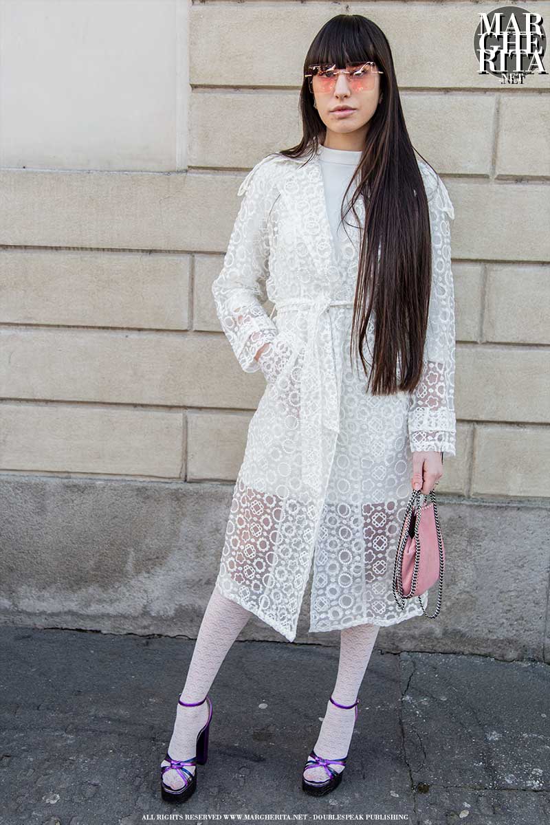 Nuovi trend moda estate 2020. Il total white look. 3 looks per tre idee moda per la tua estate - Foto Charlotte Mesman