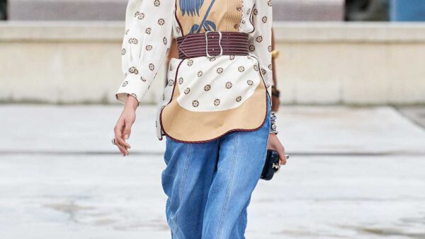 Tendenze jeans primavera estate 2021. Ecco i jeans che porteremo - Sfilata Chloé PE2021 - Photo courtesy of Chloé