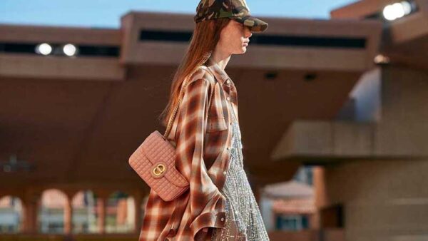 Tendenze moda primavera estate 2021: i nuovi colori (e le fantasie) di moda!