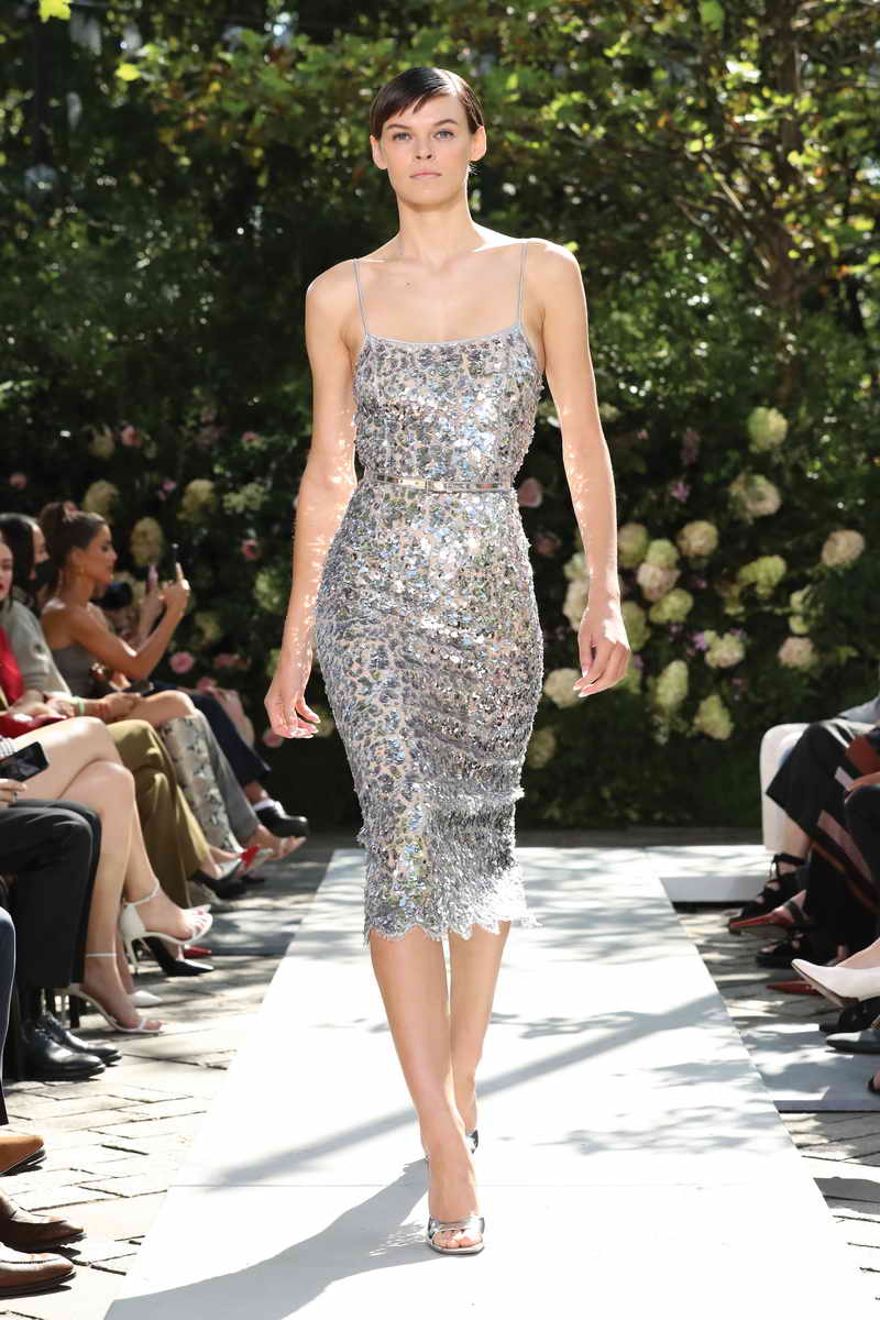 Michael Kors Primavera Estate 2022 - Photo Courtesy of Michael Kors