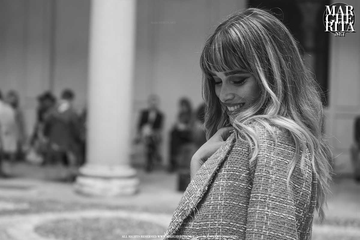 Milano Fashion Week Primavera Estate 2022 - Foto Street Style - ADVERSUS