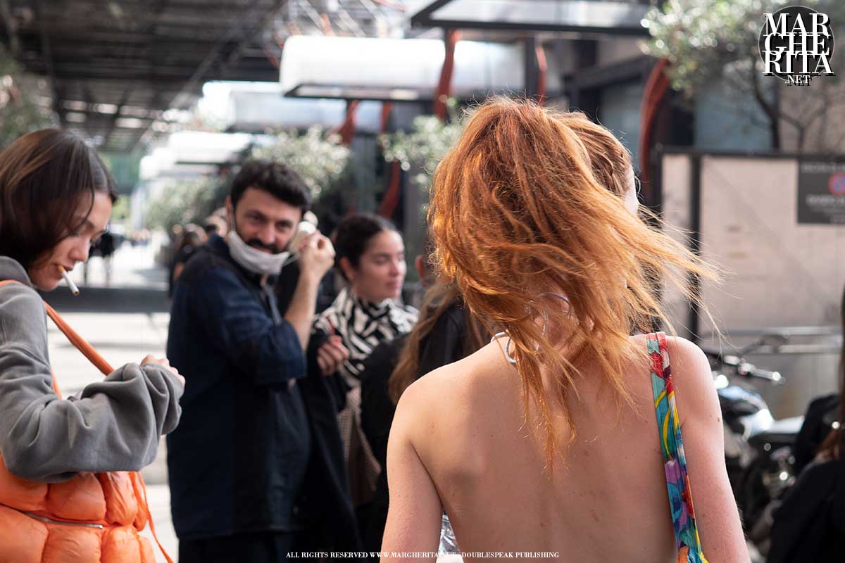 Milano Fashion Week Estate 2022, foto street style - Photo ADVERSUS