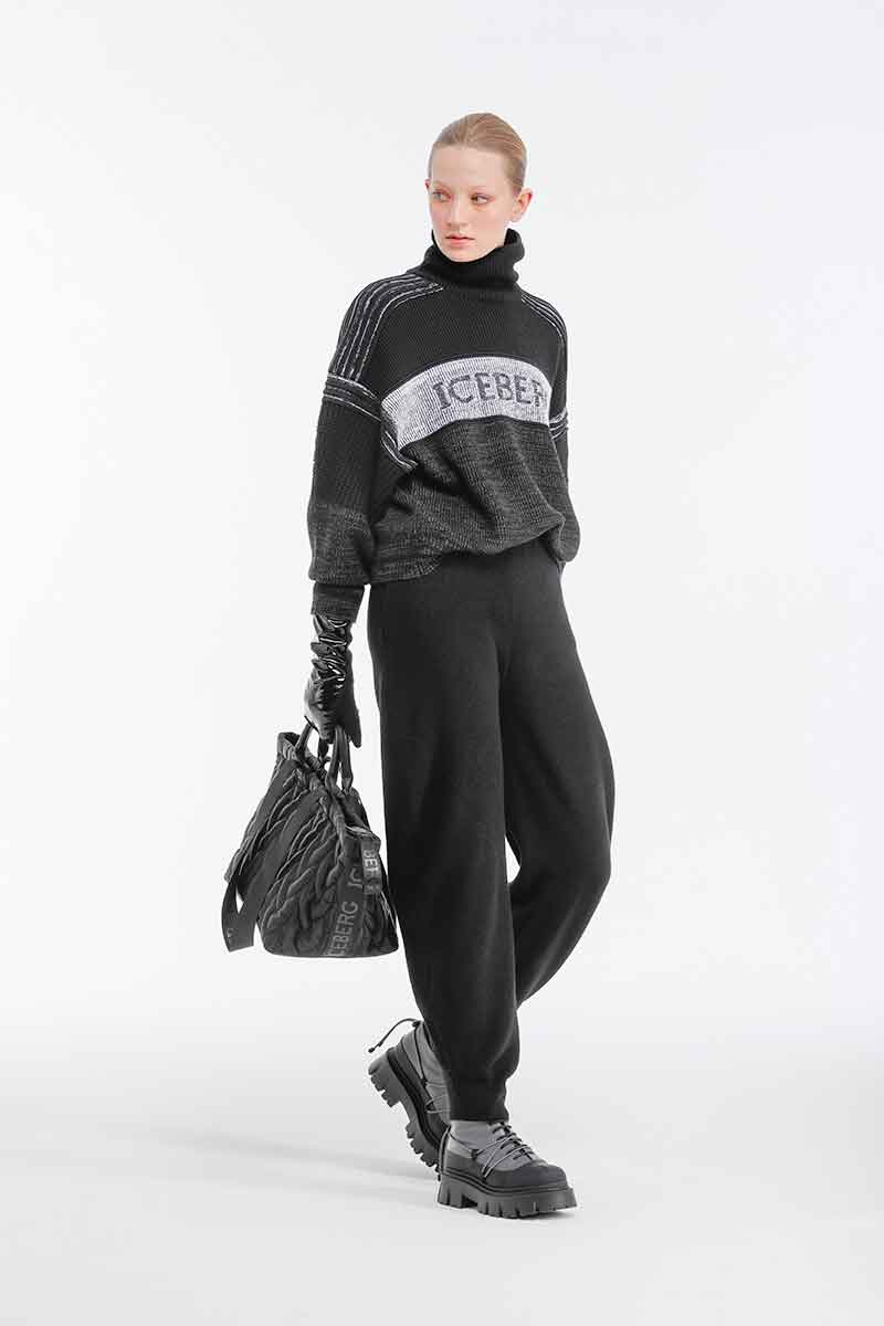 Tendenze moda inverno 2021 2022. I pantaloni. Photo courtesy of Iceberg