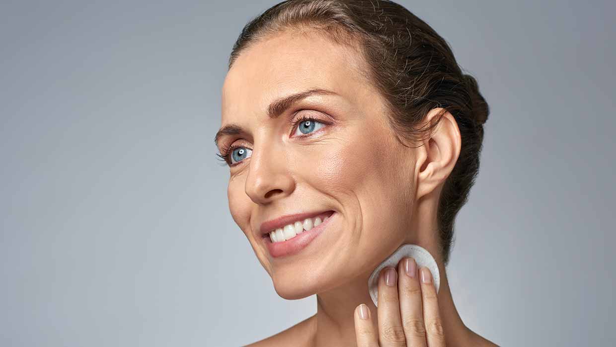 Brufoli e acne: le cose da sapere