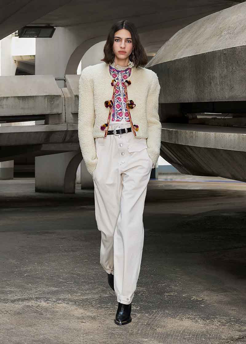Tendenze moda inverno 2022. La giacca bouclé. Photo courtesy of Isabel Marant