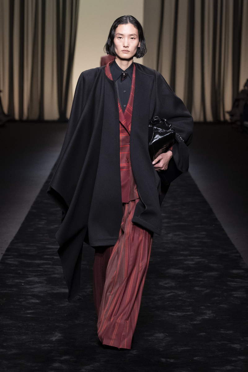 Alberta Ferretti collezione donna autunno inverno 2023 2024 - Photo courtesy of Alberta Ferretti