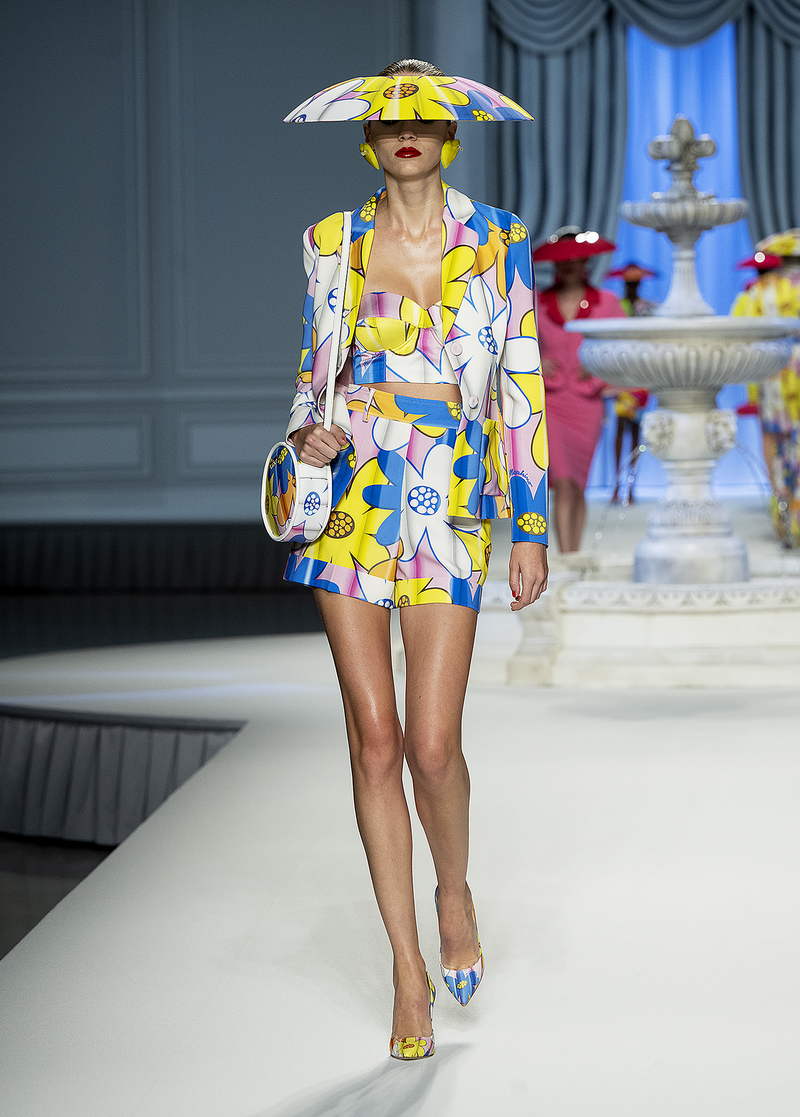 Moschino collezione Primavera Estate 2023 - Photo Courtesy of Moschino