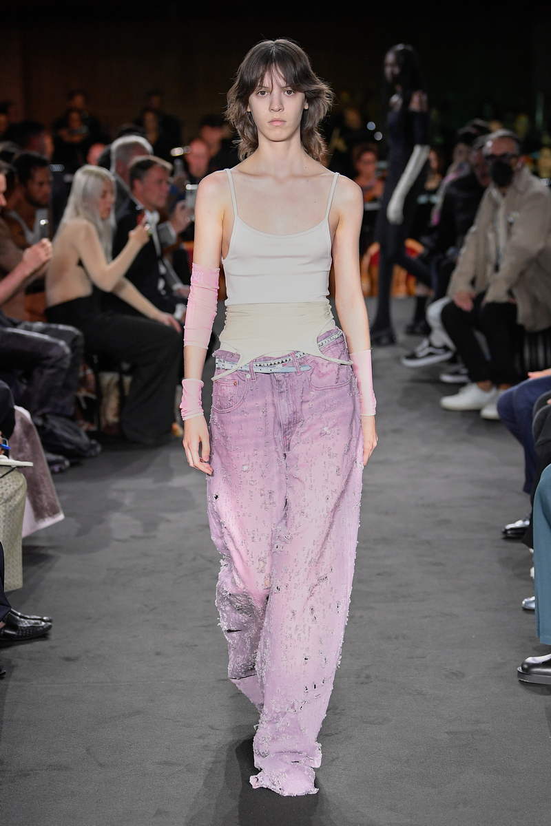 MM6 Maison Margiela collezione Primavera-Estate 2023 - Photo Courtesy of MM6 Maison Margiela