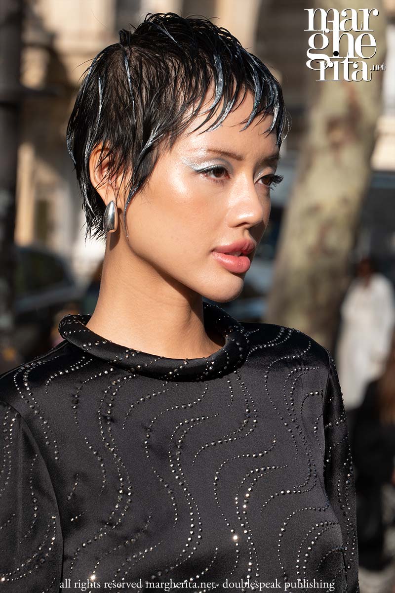 Queste idee per capelli e trucco arrivano direttamente dalle Fashion Weeks - Foto Charlotte Mesman