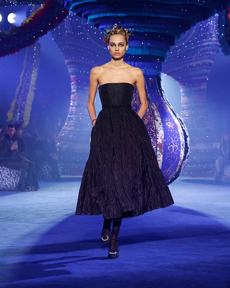 Le tendenze moda donna per le feste di fine anno 2023 - Photo courtesy of Dior