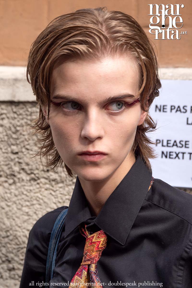 Le tendenze capelli donna per il 2024? Boyish e trendy! - Foto Charlotte Mesman