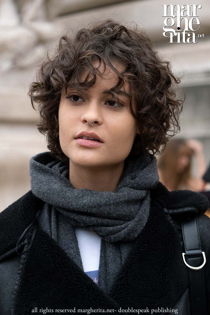 Hai i capelli ricci? Scopri il Curly Girl Method - Photo Charlotte Mesman