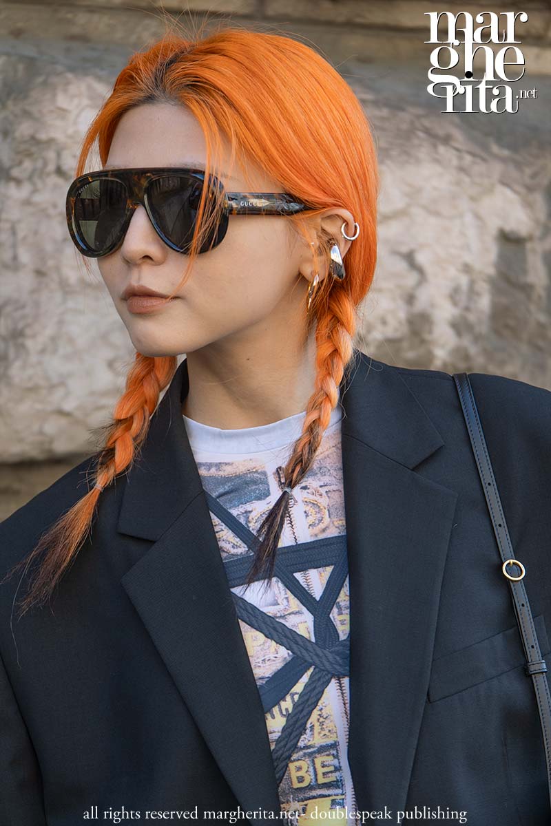 Tendenze colore capelli 2025: stanno tornando i pastelli e le tinte accese? - Photo Charlotte Mesman