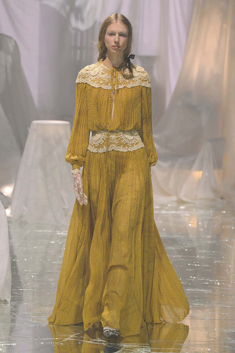 Tendenze moda estate 2025 - Photo courtesy of Valentino