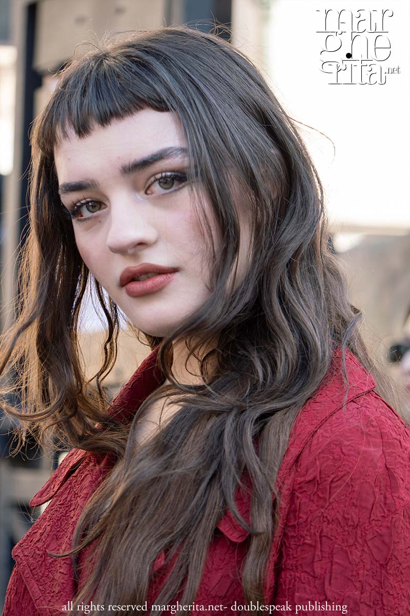 Tendenze labbra estate 2025: le labbra rosse più seducenti della stagione - Photo Charlotte Mesman