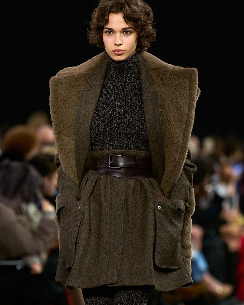 Tre tagli corti dalle passerelle Autunno Inverno 2025 2026 - Photo courtesy of Max Mara
