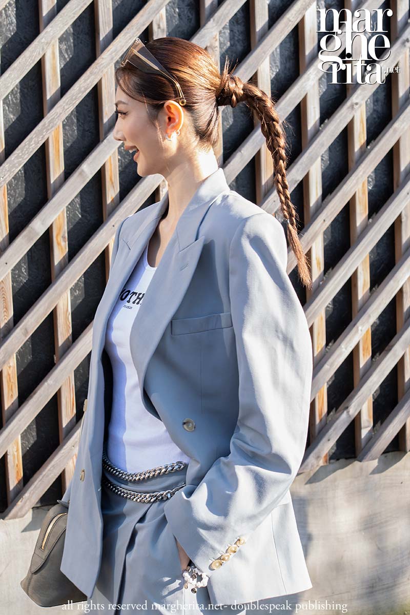 Streetstyle estate 2025. Power dressing? Ecco come si fa! - Photo ADVERSUS
