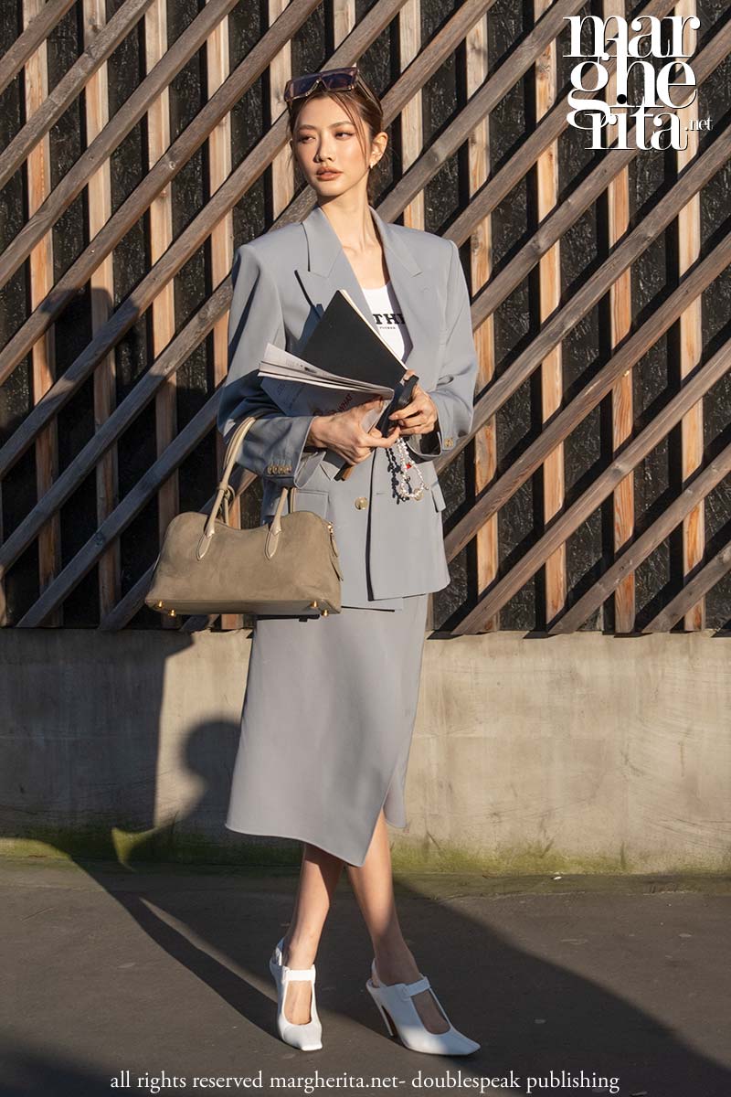 Streetstyle estate 2025. Power dressing? Ecco come si fa! - Photo ADVERSUS
