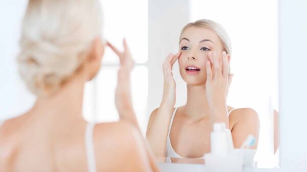 Come prendersi cura del contorno occhi con l’aiuto della K-Beauty