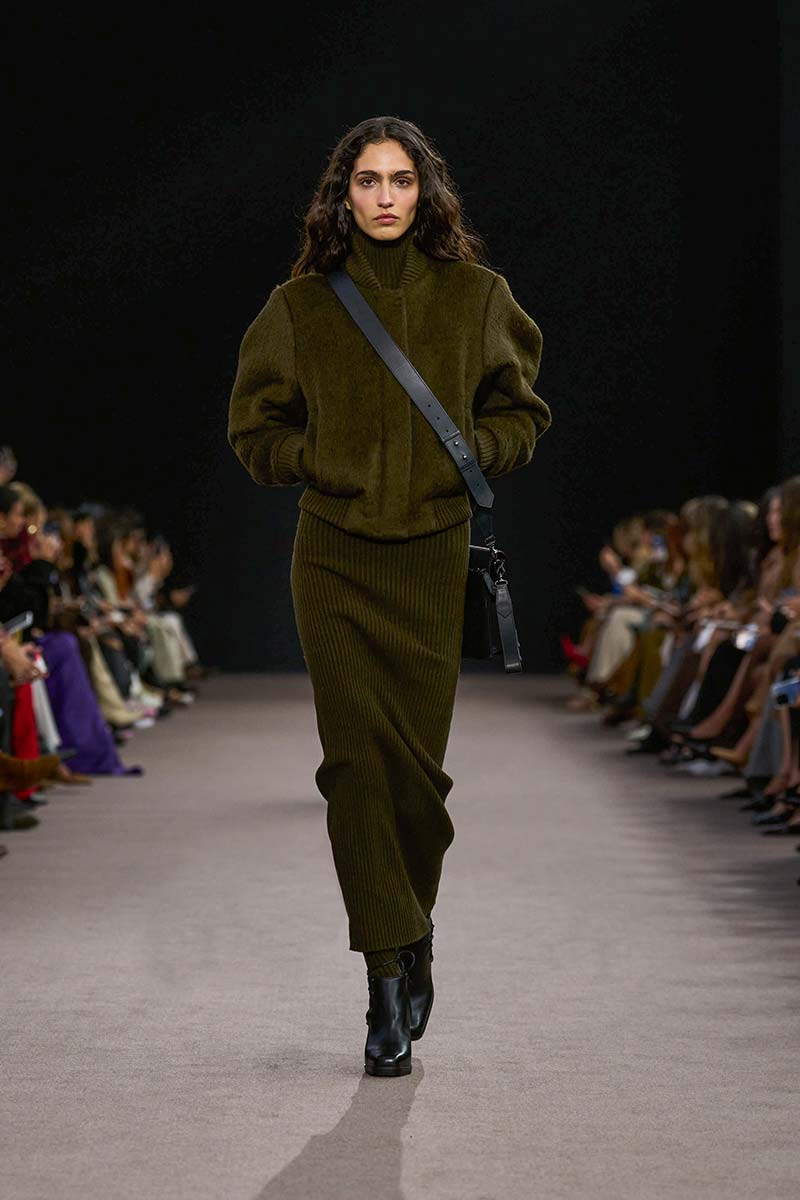 I nuovi cappotti invernali secondo Max Mara - Photo courtesy of Max Mara