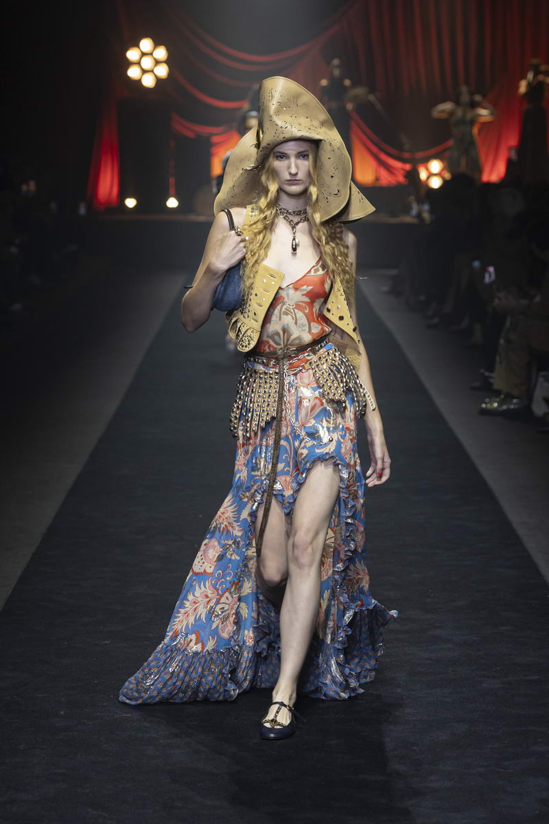 Etro collezione donna primavera estate 2026 - Photo courtesy of Etro