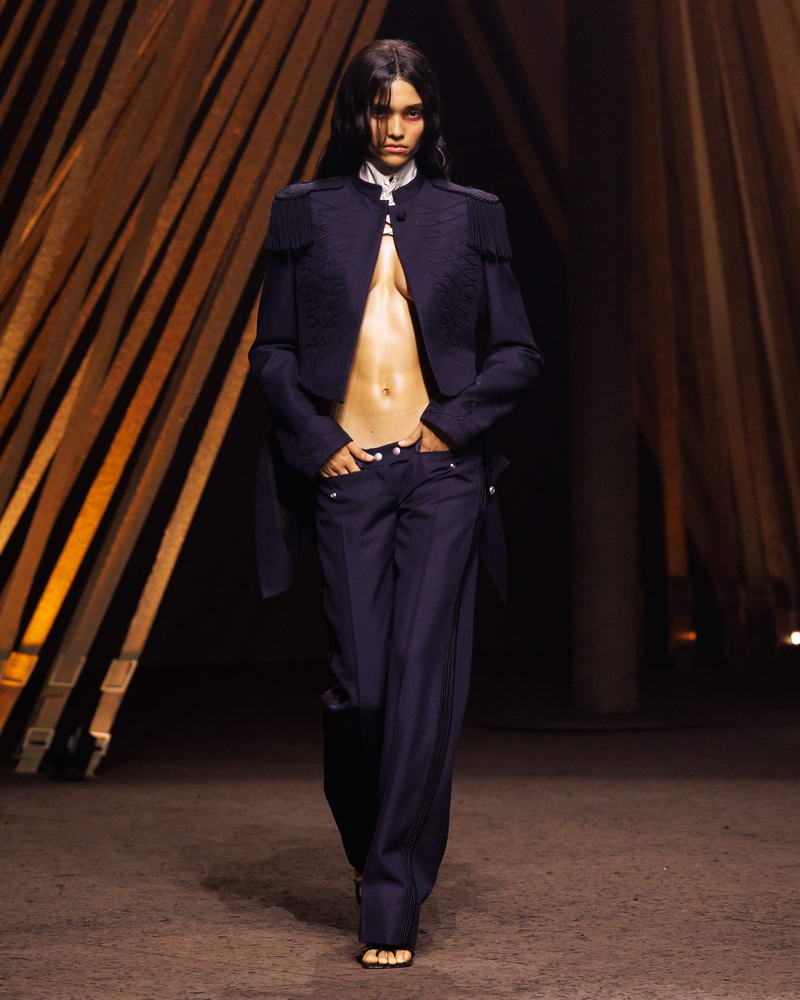 Alexander McQueen Primavera/Estate 2026 - Photo courtesy of Alexander McQueen