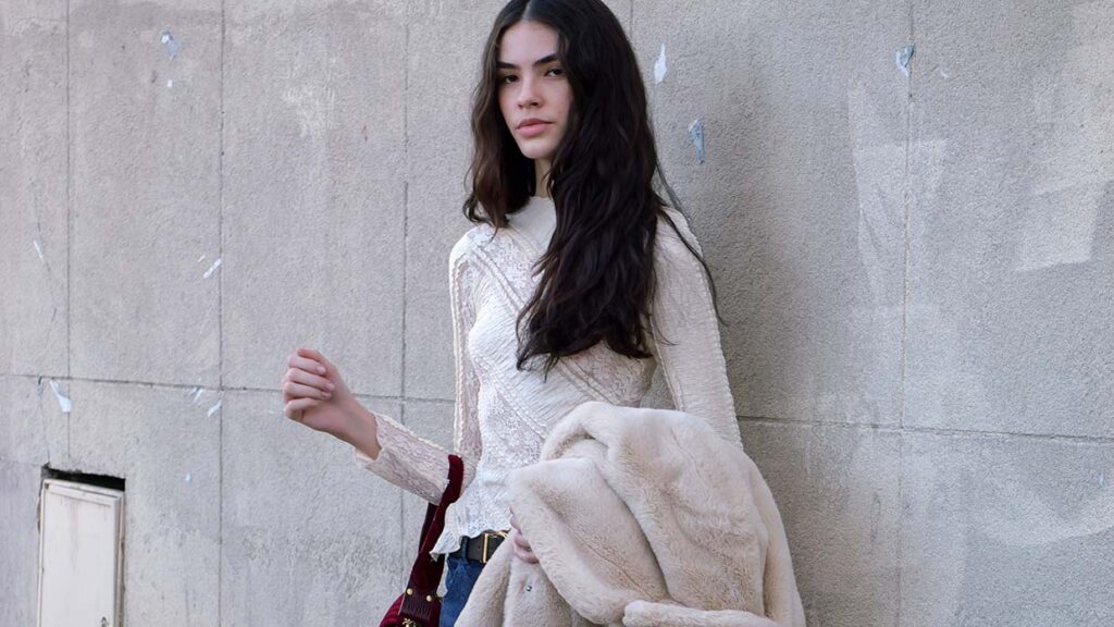 Il segreto dei look streetstyle più cool per l’autunno 2025 - Photo Charlotte Mesman