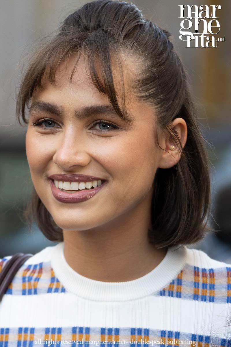 Tendenze capelli street style - Lasciati ispirare dagli hairstyle visti alla Paris Fashion Week - Photo Charlotte Mesman