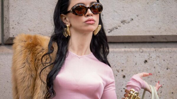 Le tendenze moda street style avvistate da Miu Miu per l’inverno 2025 - Photo Charlotte Mesman