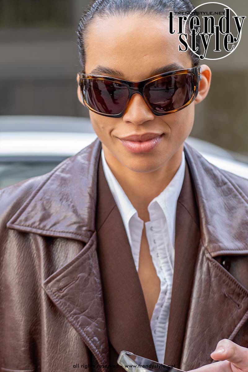 I trend occhiali da sole più cool per l’autunno-inverno 2025-2026 - Photo Charlotte Mesman
