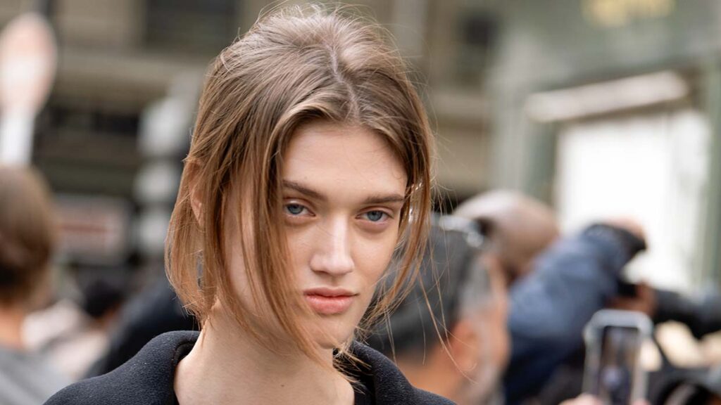 Trend capelli 2025. Il caschetto: tagliarlo davvero o semplicemente… imitarlo? - Photo Charlotte Mesman