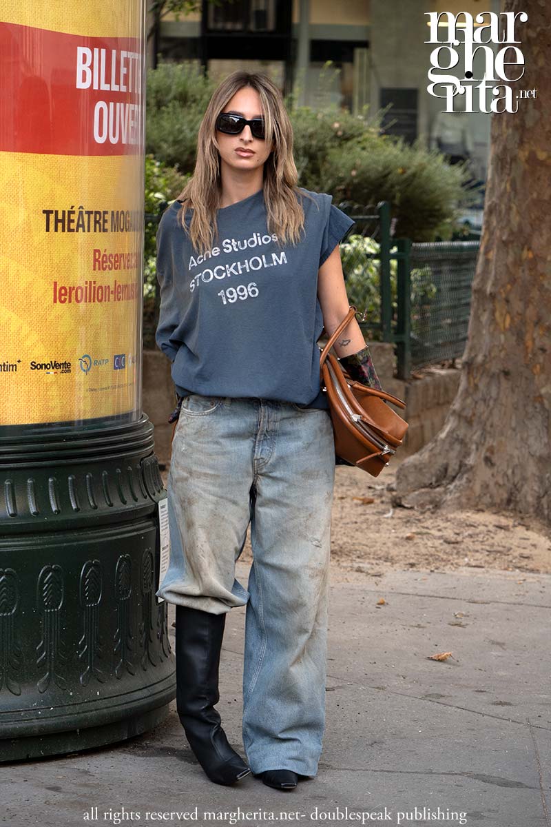 Look denim super cool per rubare la scena - Photo Charlotte Mesman