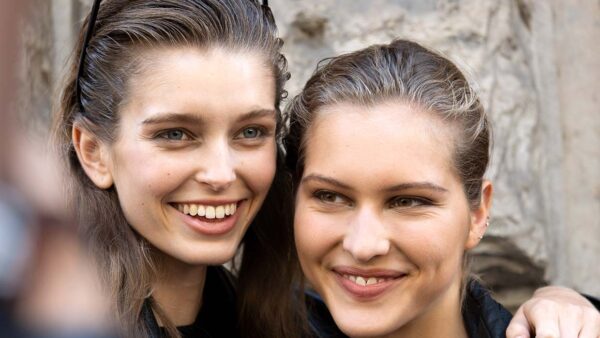 Tendenze make-up 2026: naturalezza con un twist classico - Photo Charlotte Mesman